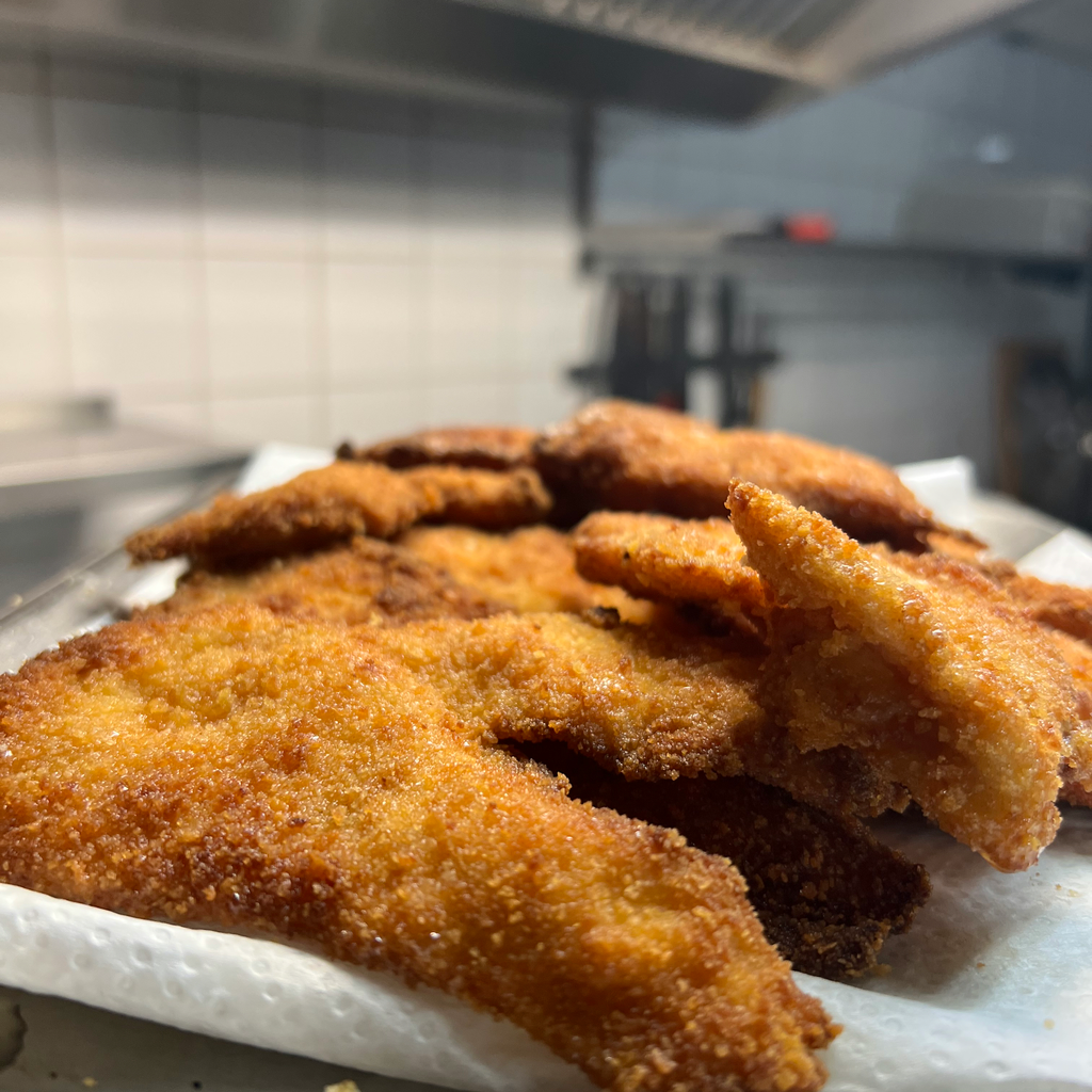 Classic chicken schnitzel by Chef Simona